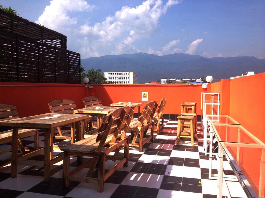 Safe And Sound Hostel Čiang Mai Exteriér fotografie